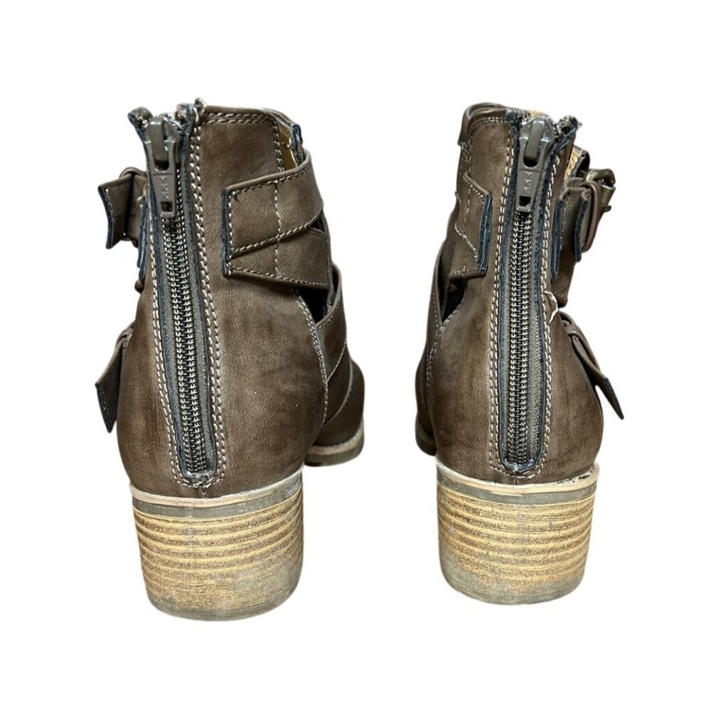 Eurosoft Brown Faux Leather Buckle Ankle Boots Zipper Closure & Textured Detail - Picture 5 of 9